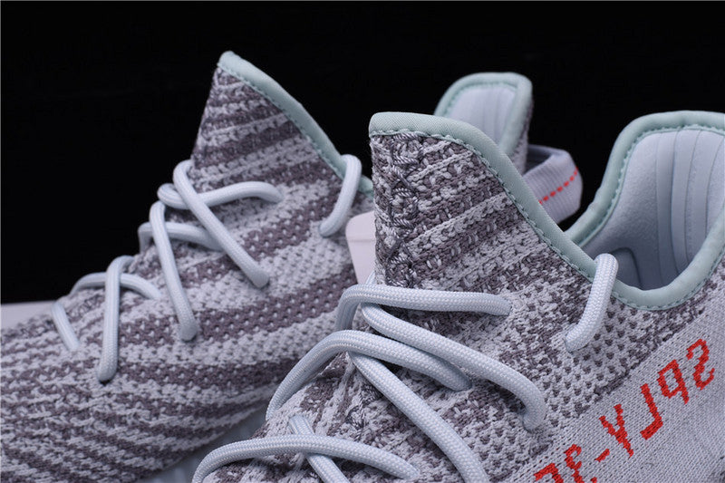 adidasUnisex Yeezy 350 V2 - Tint Blue