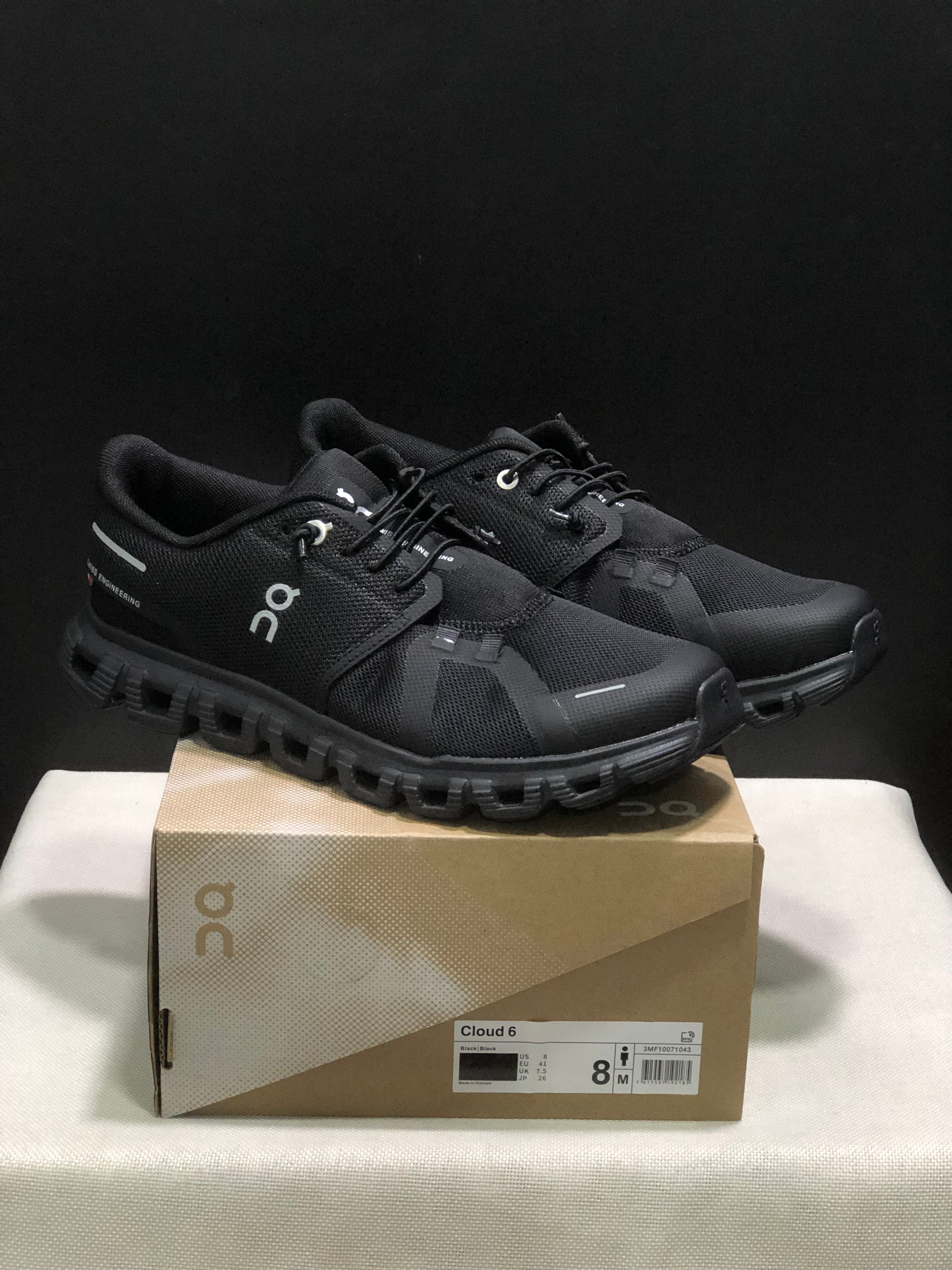 OnRunning Cloud 5 Waterproof - All Black