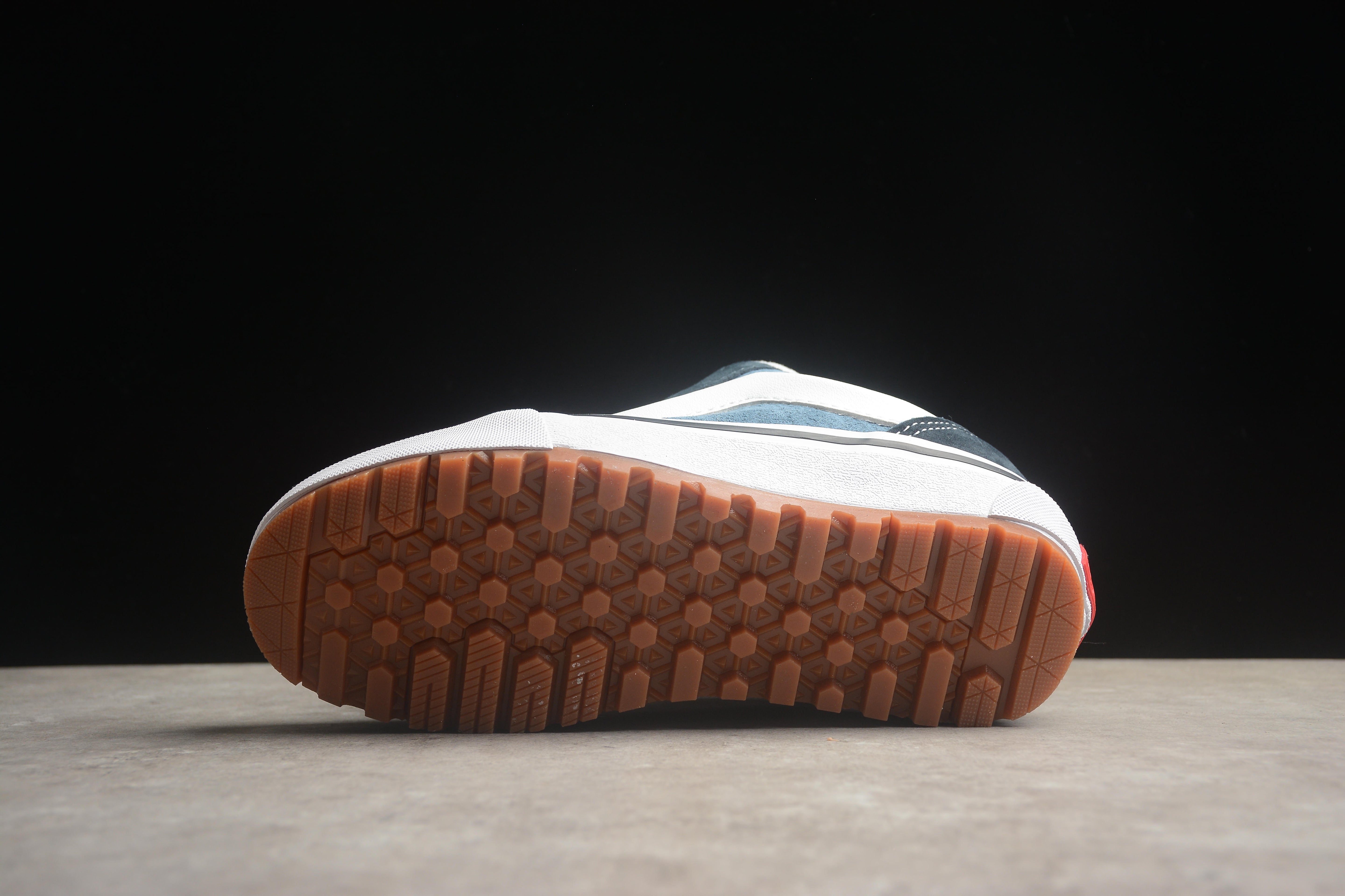 Imran Potato x VansUnisex Knu-Skool MTE-1 - Navy