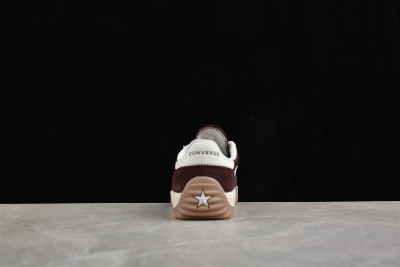 ConverseUnisex Run Star Trainer - Maroon