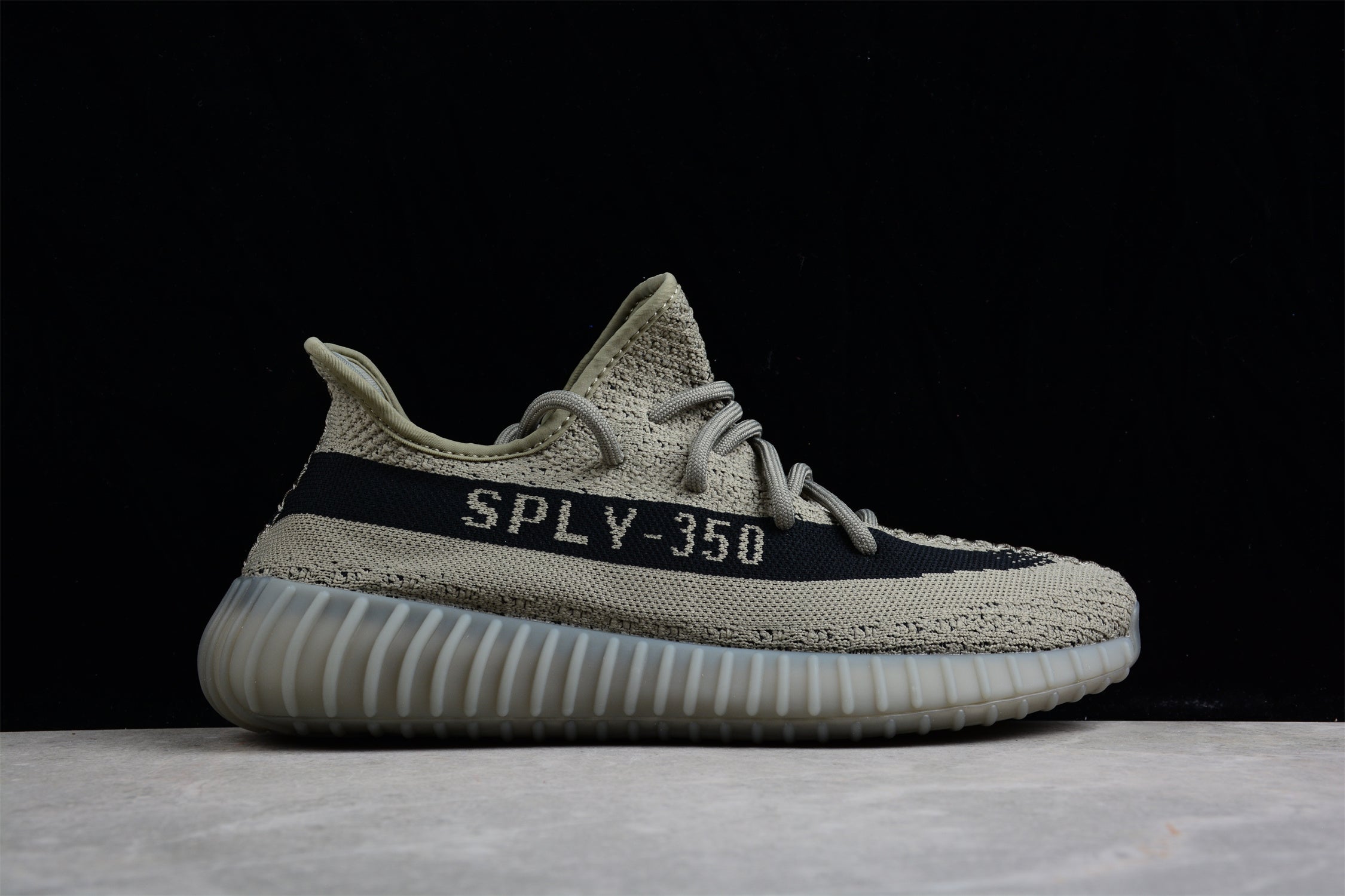 adidasUnisex yeezy 350 - Granite
