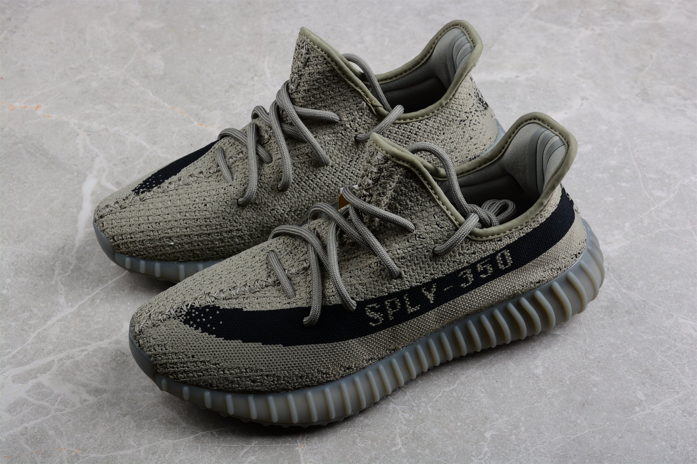 adidasUnisex yeezy 350 - Granite