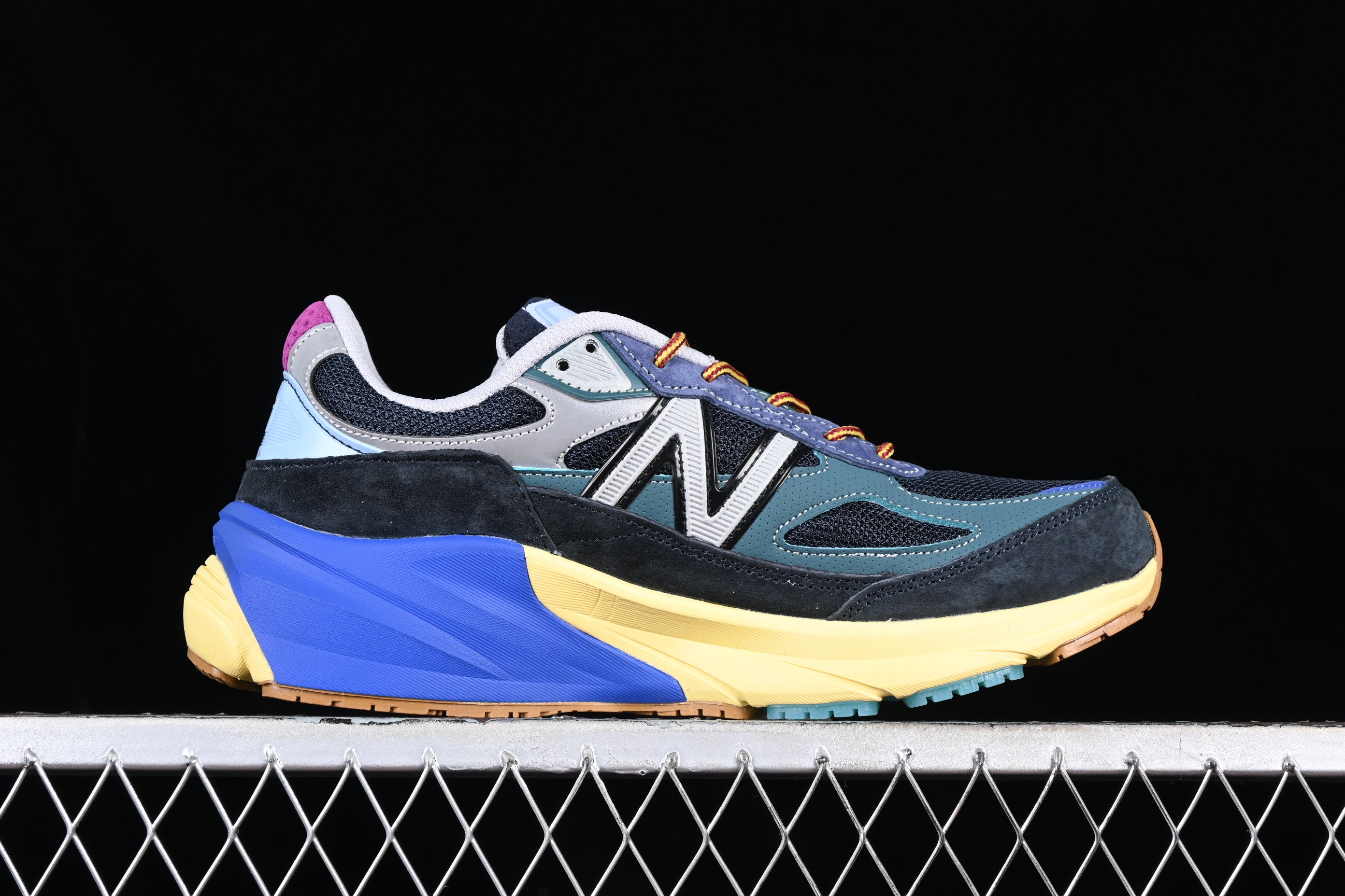 New Balance 990 - Lapis Lazuli