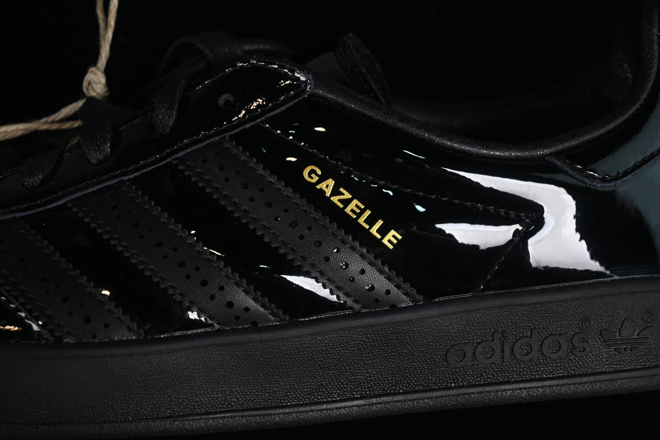 adidasUnisex Gazelle - Indoor Black