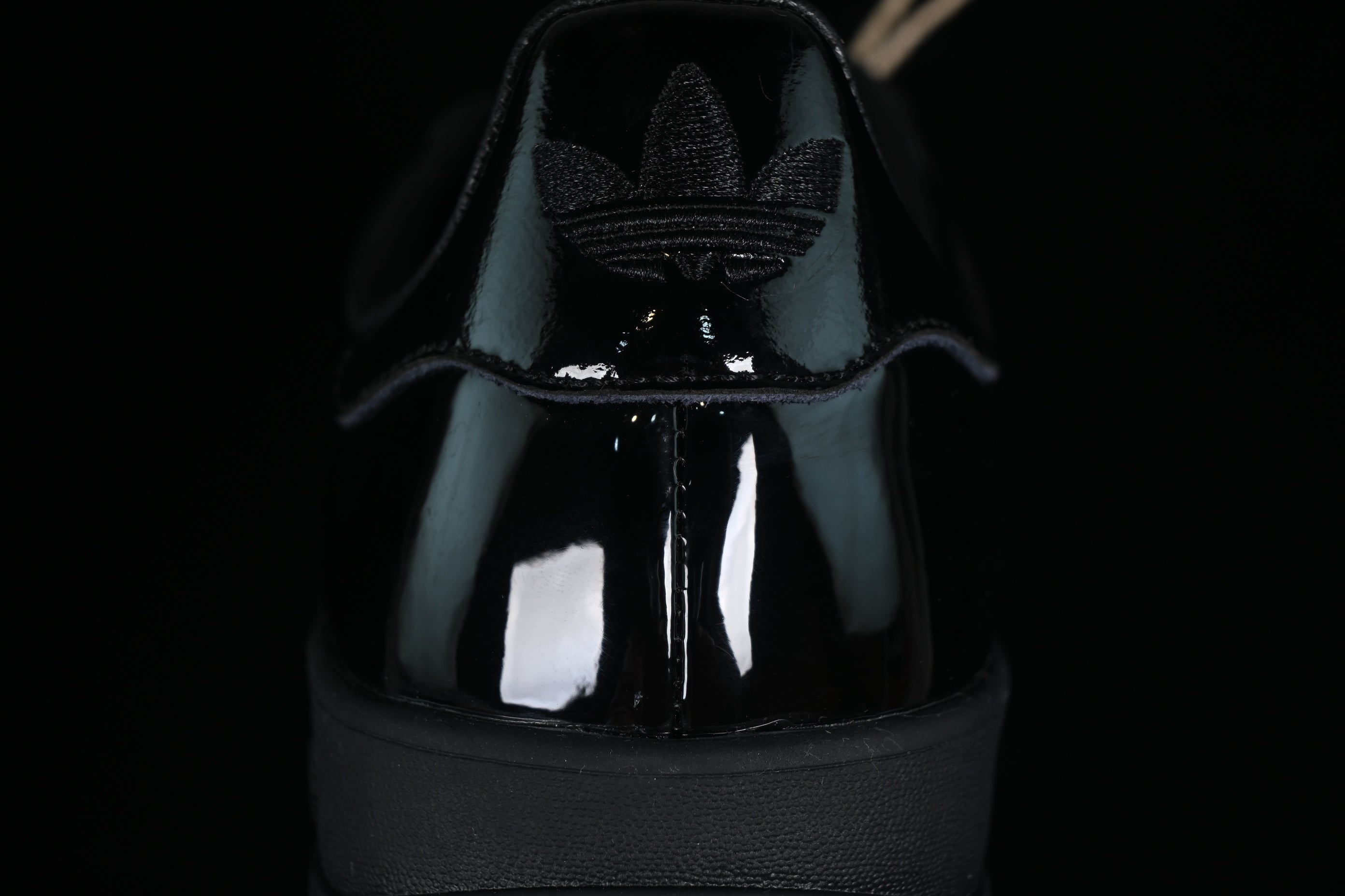 adidasUnisex Gazelle - Indoor Black