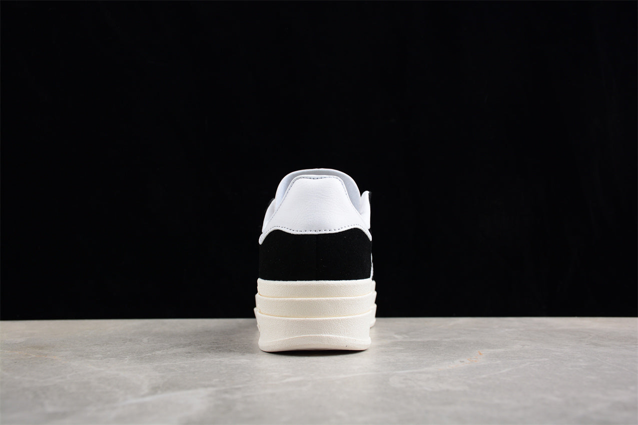 adidasUnisex Gazzele Bold Celine -  Black