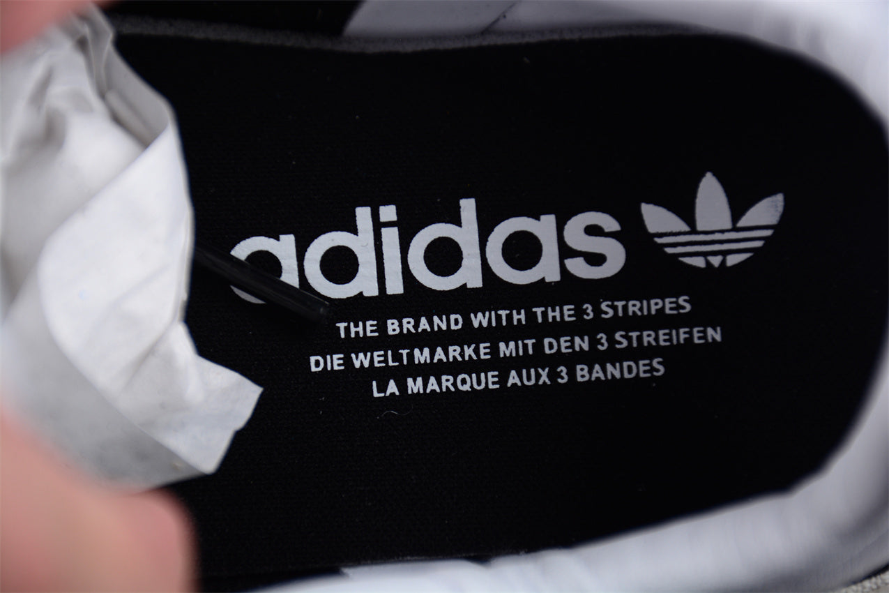 adidasUnisex Gazzele Bold Celine -  Black