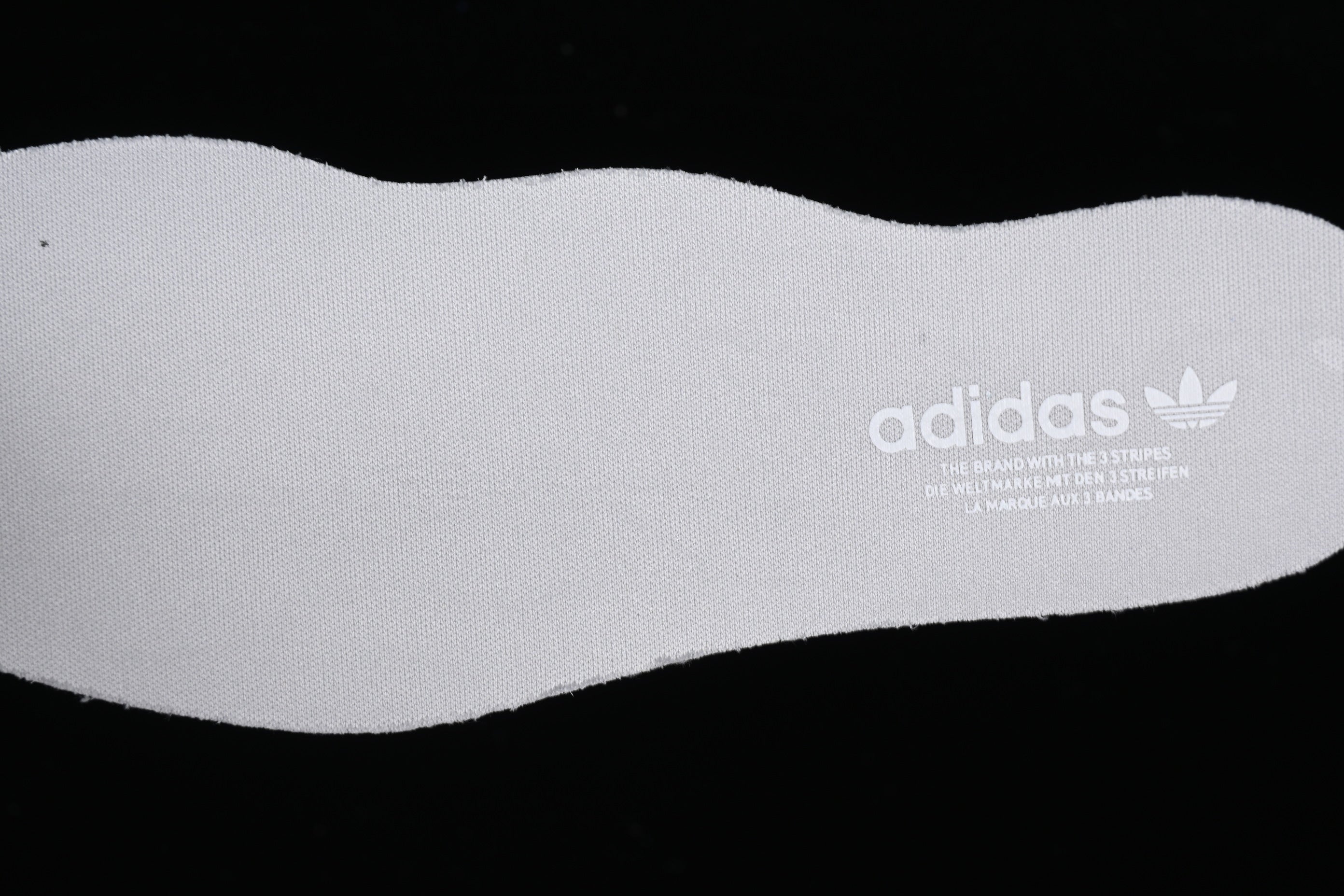 adidasUnisex Gazelle Bold - Grey