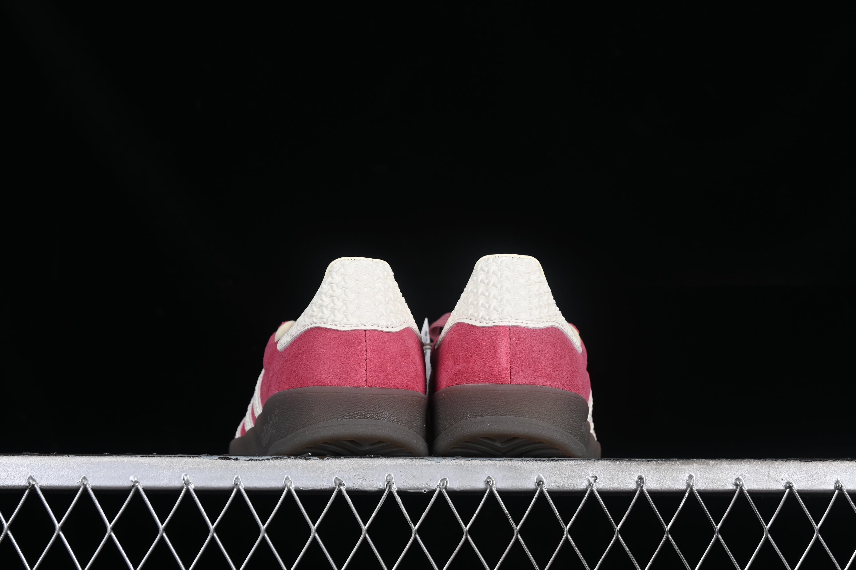 Gazelle - Pink
