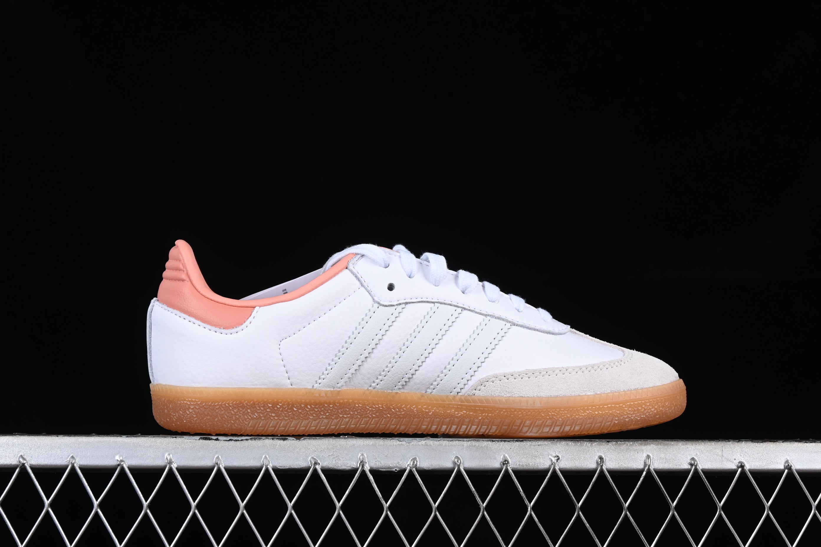 adidasUnisex Samba - Wonder - Clay Gum