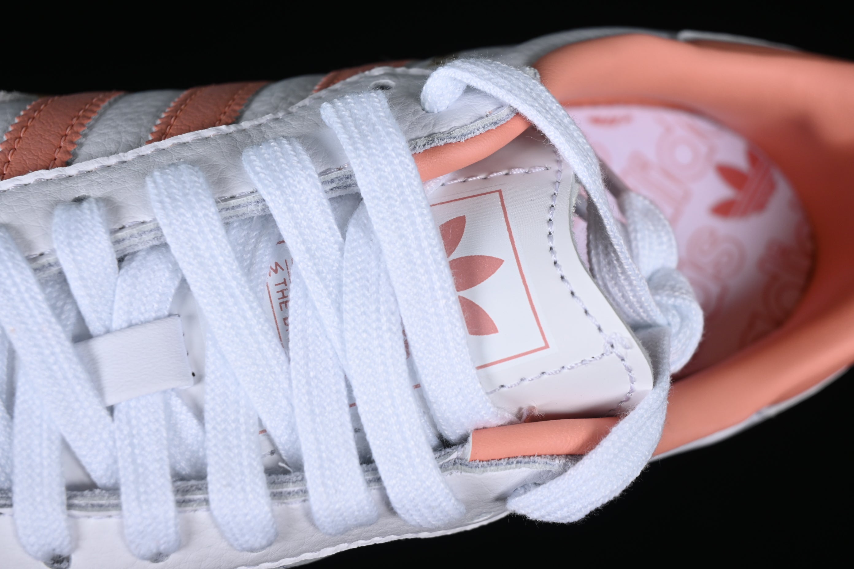 adidasUnisex Samba - Wonder - Clay Gum