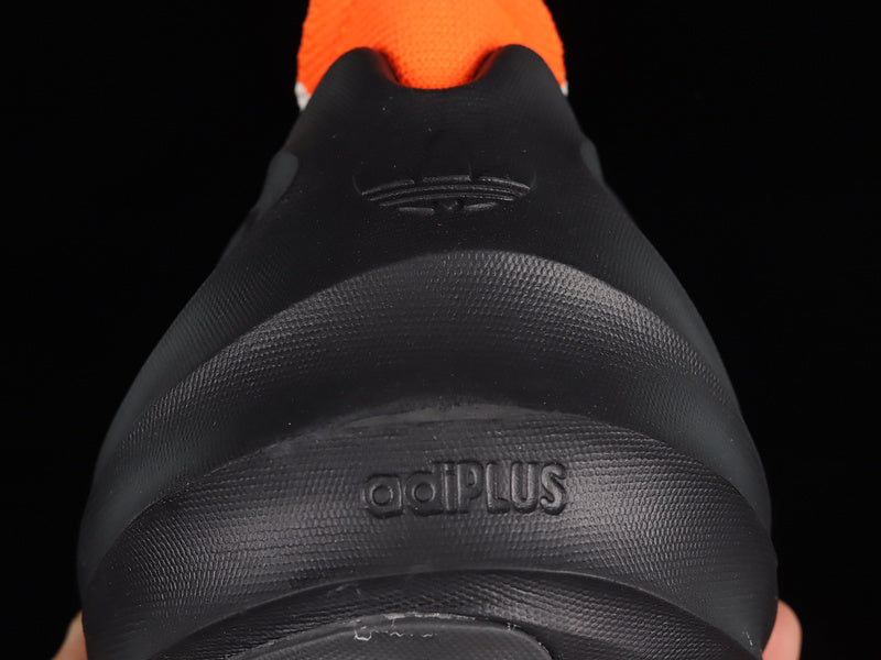 adifom Q - Black/Orange