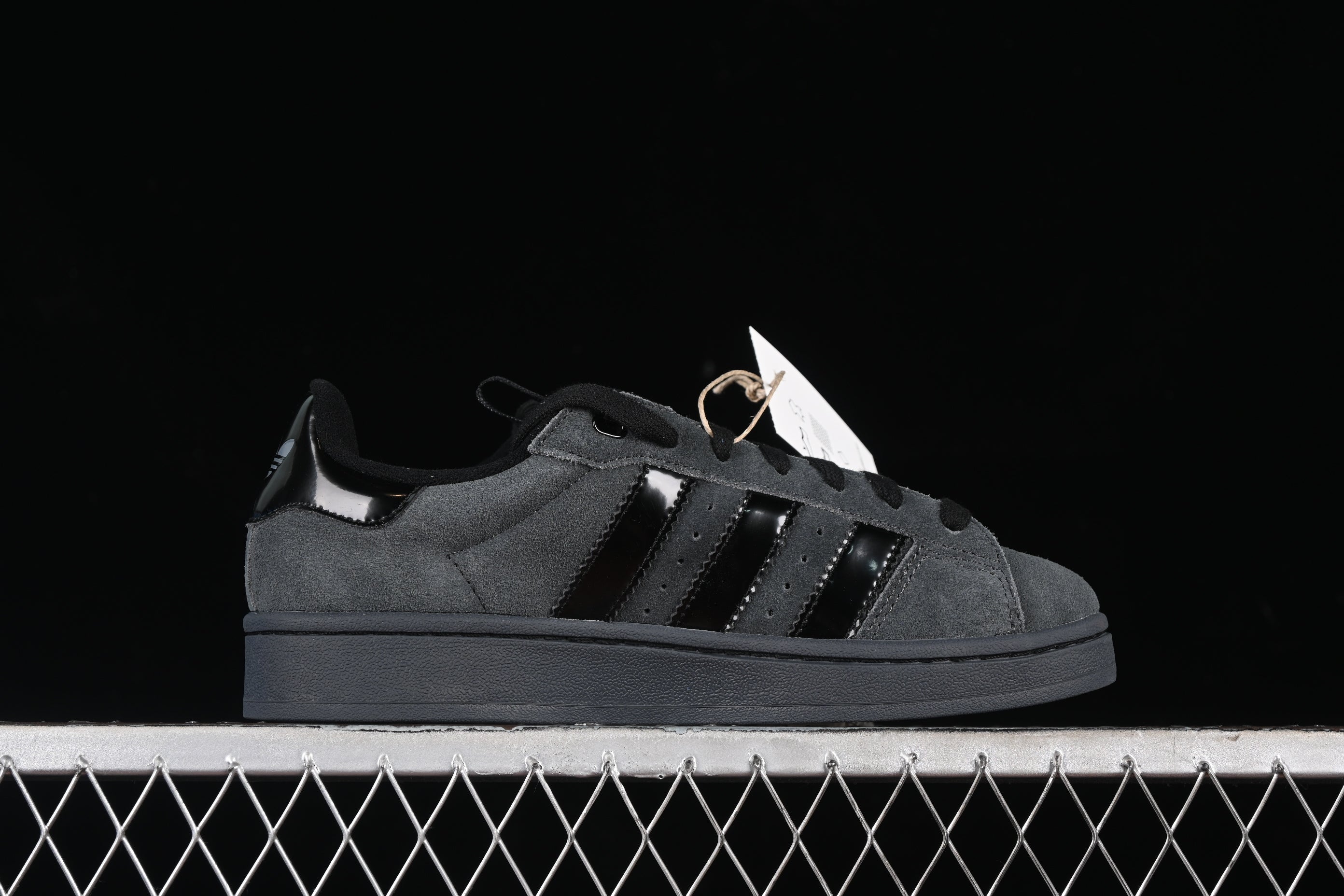 adidasUnisex Campus 00s -  Carbon Black