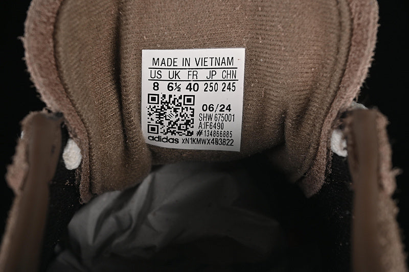 Handball Spezial - Earth Strata Gum