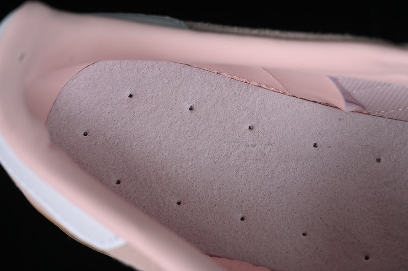 Gazelle Indoor - Sandy Pink