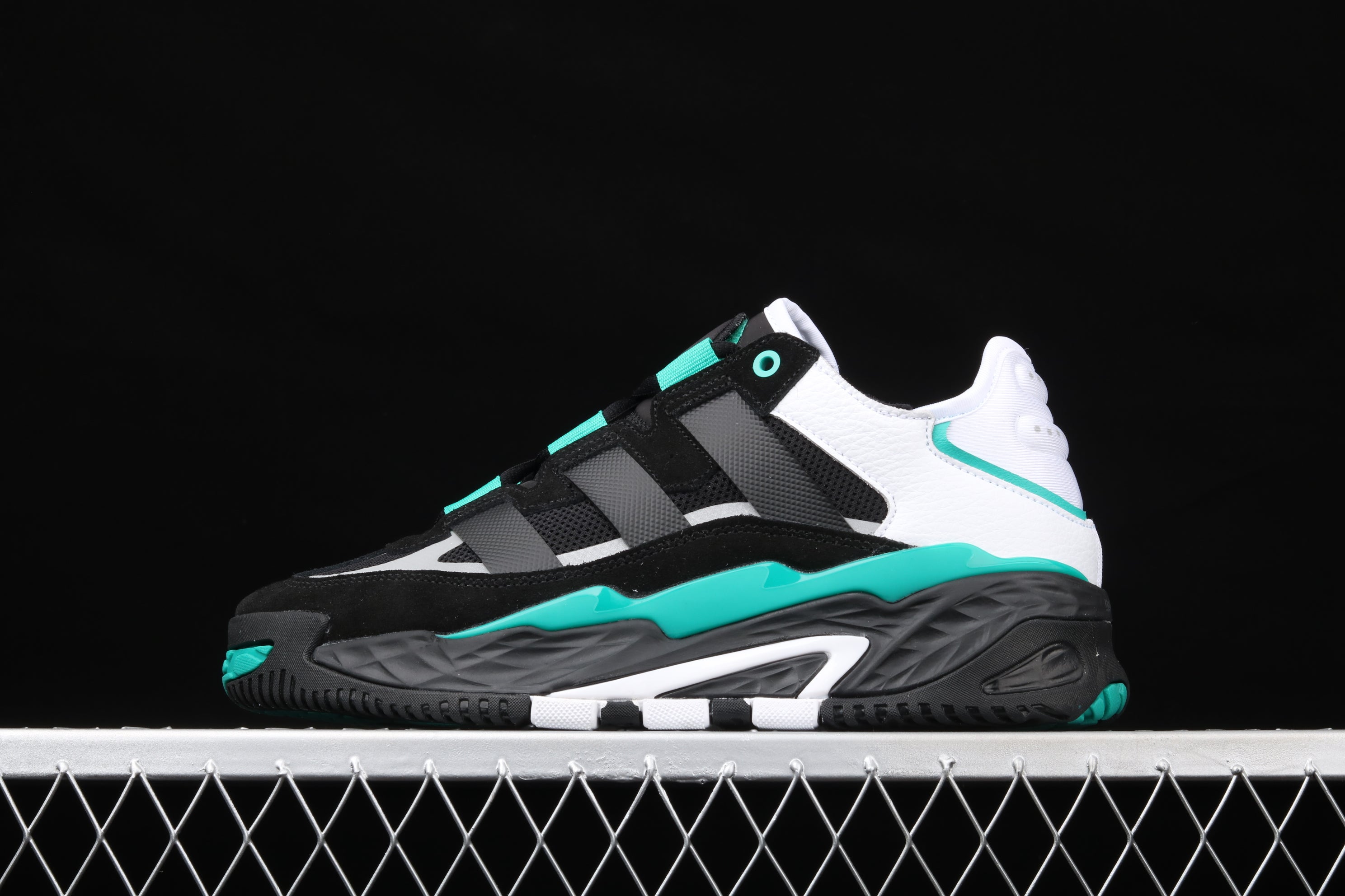 adidasUnisex Niteball Black Sub - Green