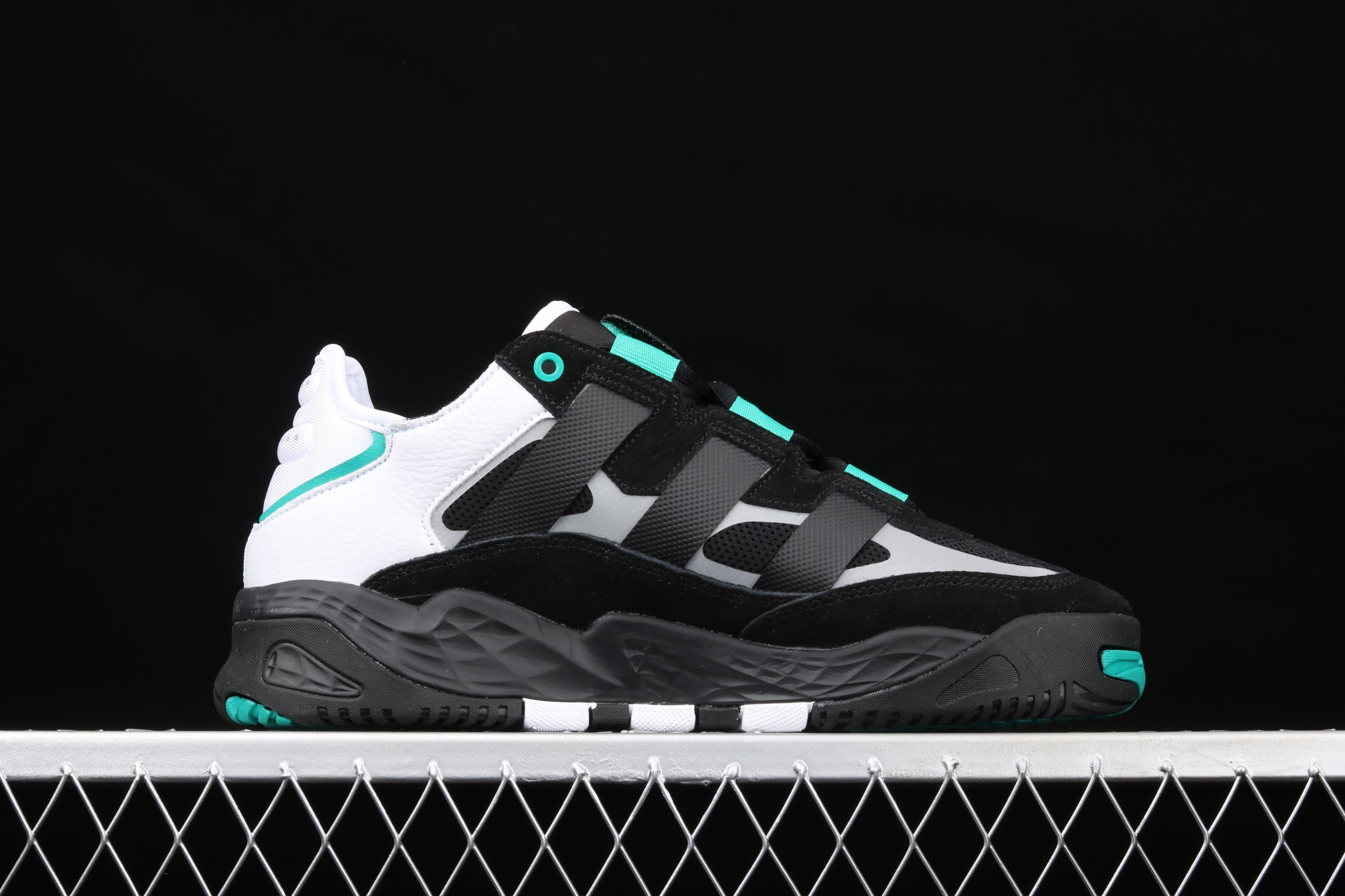 adidasUnisex Niteball Black Sub - Green