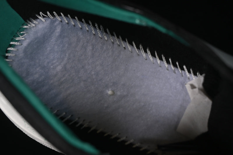 Adizero Adios Pro 4 - Black Silver Green