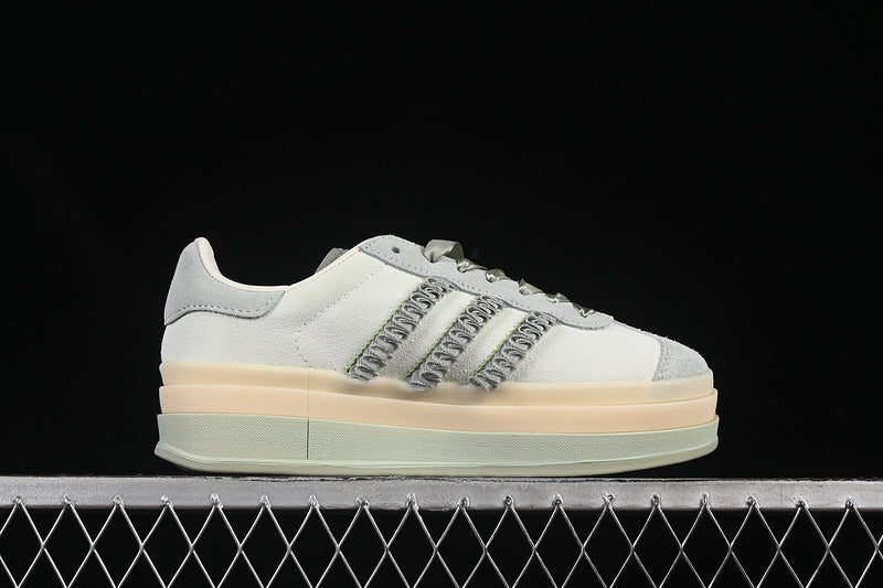 Gazelle Bold - Halo Green