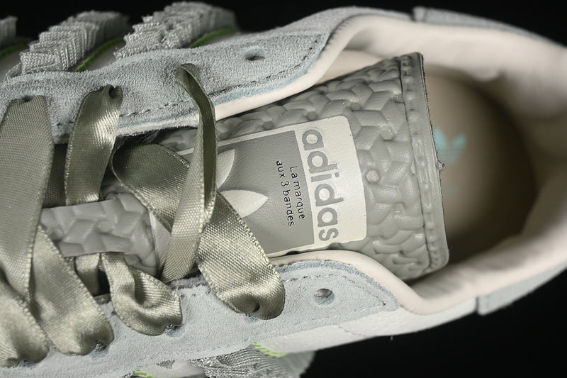Gazelle Bold - Halo Green