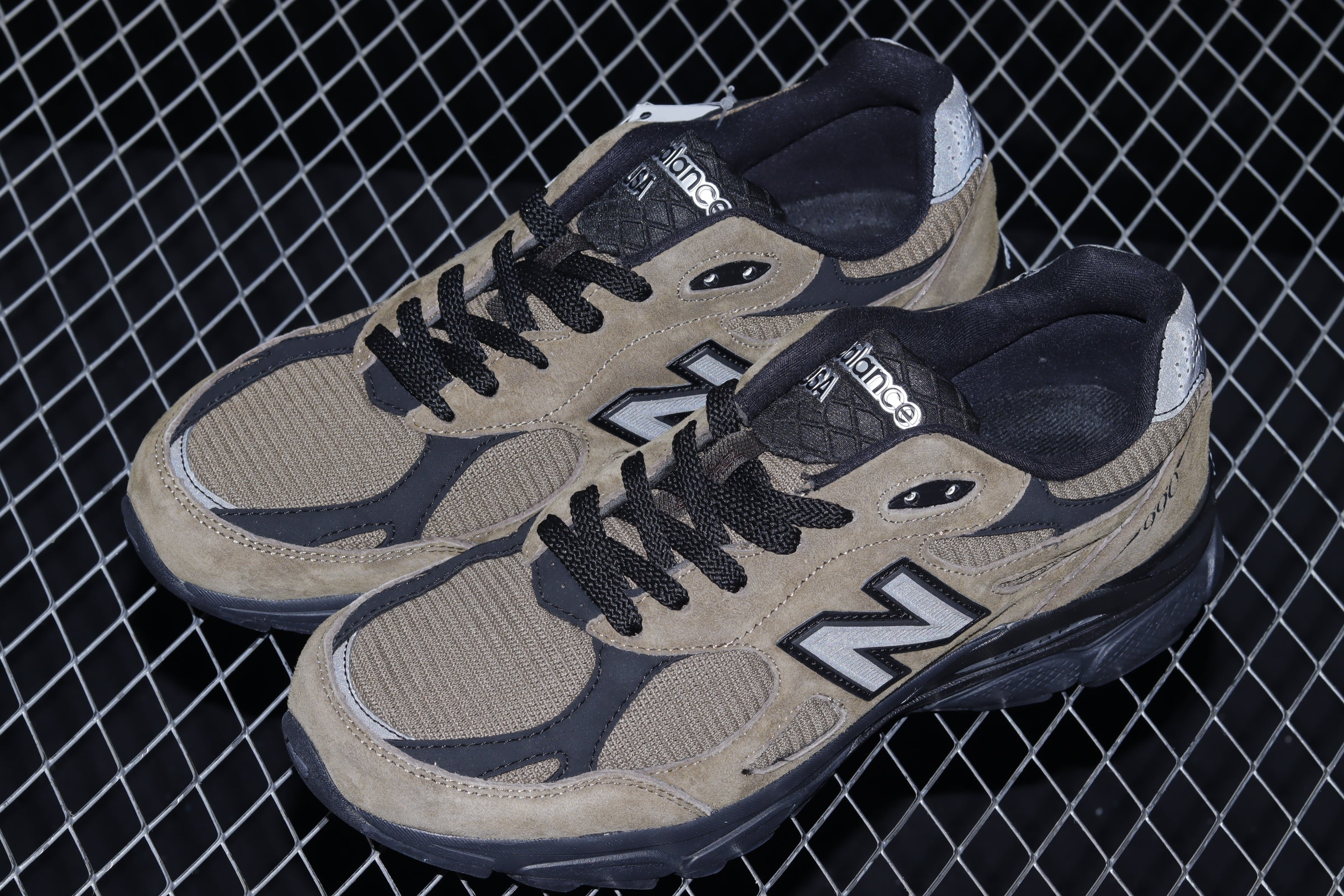 JJJJound x  New Balance 990V3 - Brown/Black