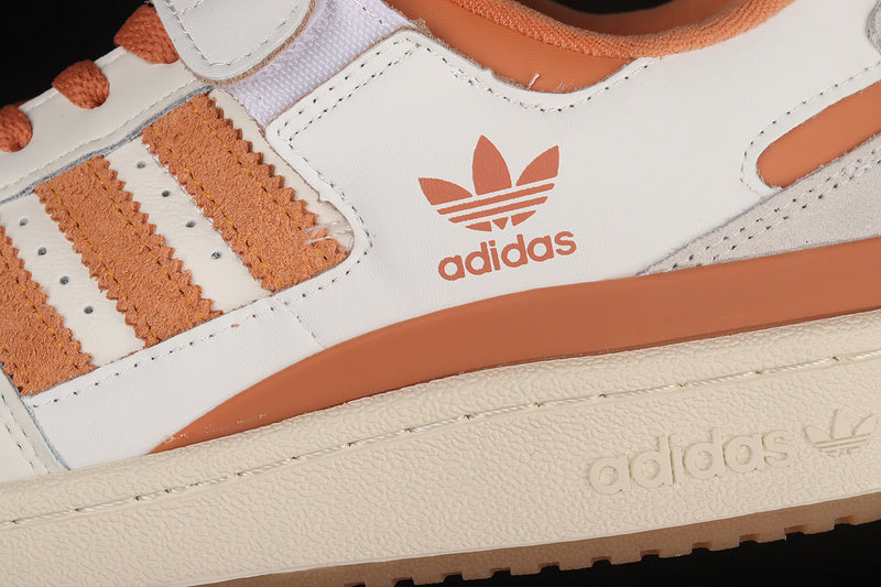 adidasUnisex Forum 84 Low - Hazy Copper
