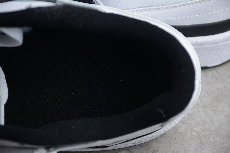 adidasUnisex Forum Low - White/Black