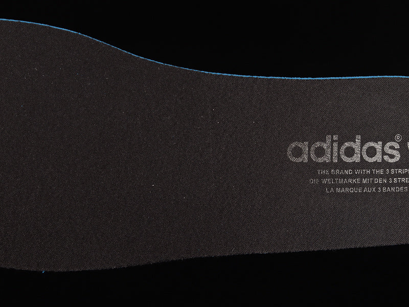 adidasUnisex Ozelia - Triple Black