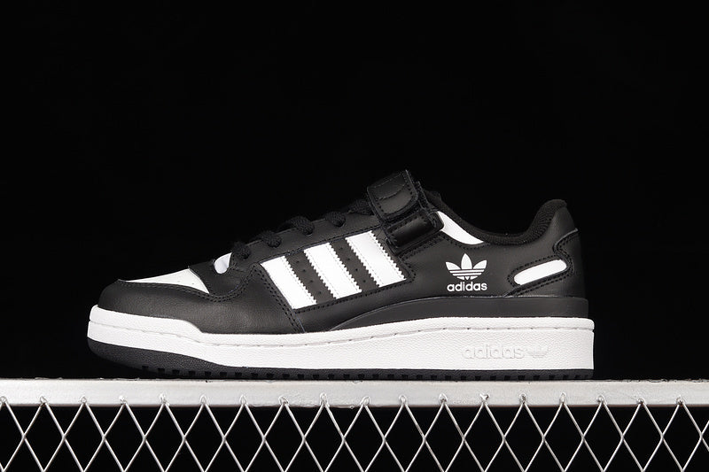 adidasUnisex  Forum Low - Panda
