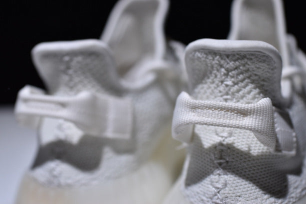 YEEZY Boost 350 v2 - Triple White