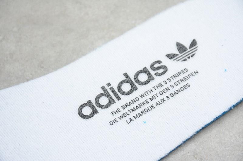 adidasUnisex ZX 2K Boost - White Black