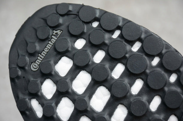 Ultra Boost 4.0 - Triple Black