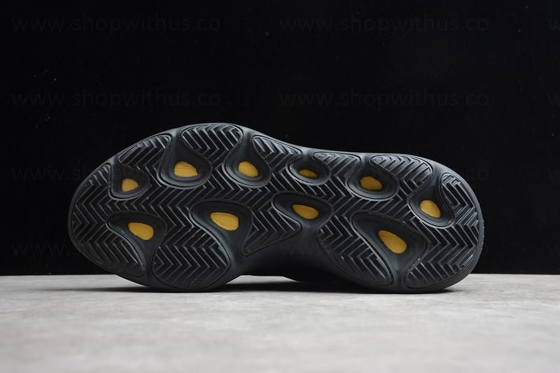 YEEZY 700 V3 - Alvah