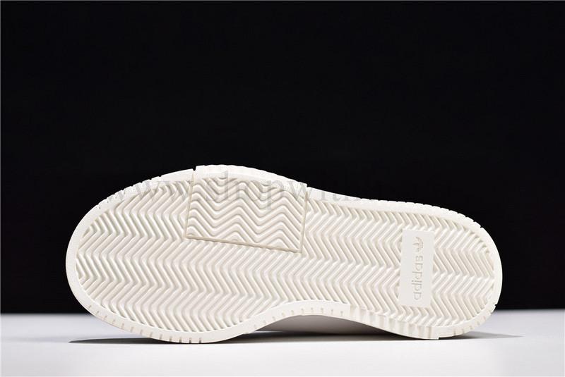 SC Premiere Shoes - White