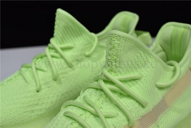YEEZY Boost 350 V2 - Glow