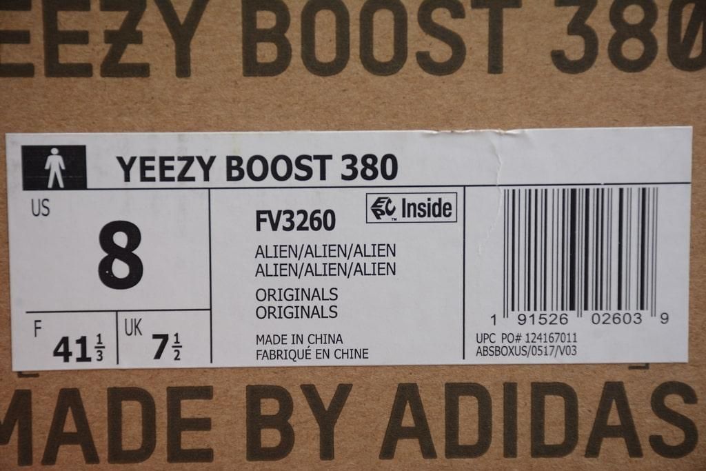 adidasUnisex YEEZY Boost 380 - Alien