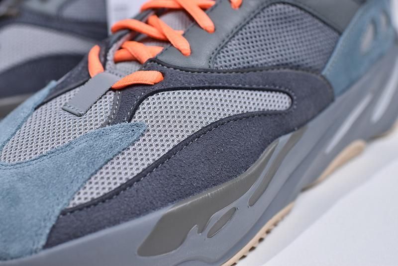 YEEZY Boost 700 -Teal Blue