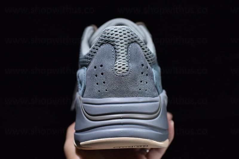 YEEZY Boost 700 -Teal Blue