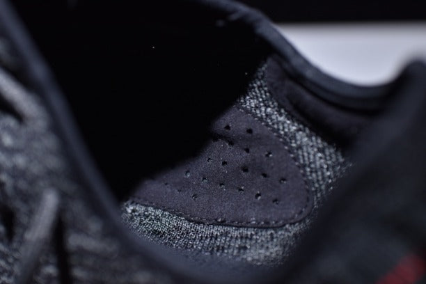 YEEZY Boost 350 - Pirate Black