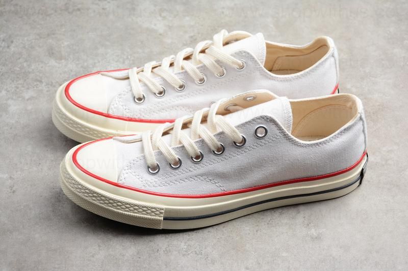 Unisex Converse Chuck Taylor All Star Sneakers - White