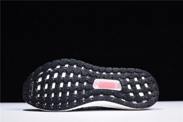 Running Ultra Boost 19 - Black/Cloud White/Pink