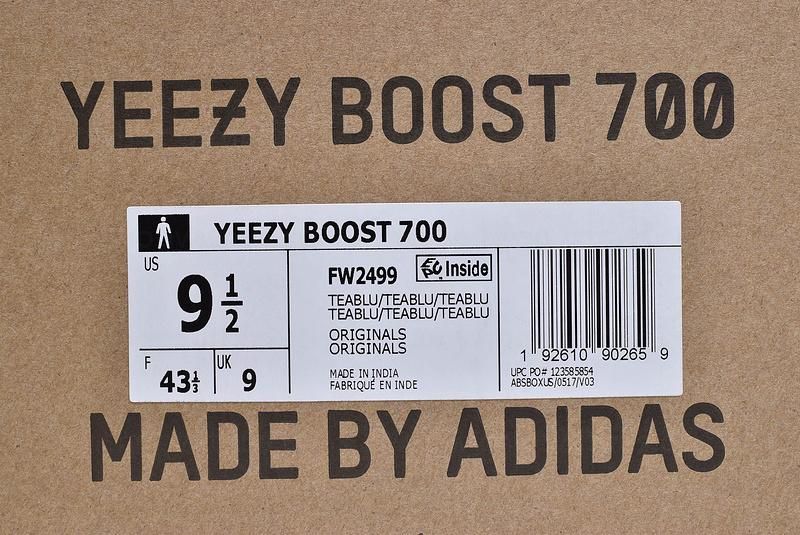 YEEZY Boost 700 -Teal Blue