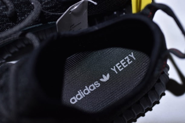 YEEZY Boost 350 - Pirate Black