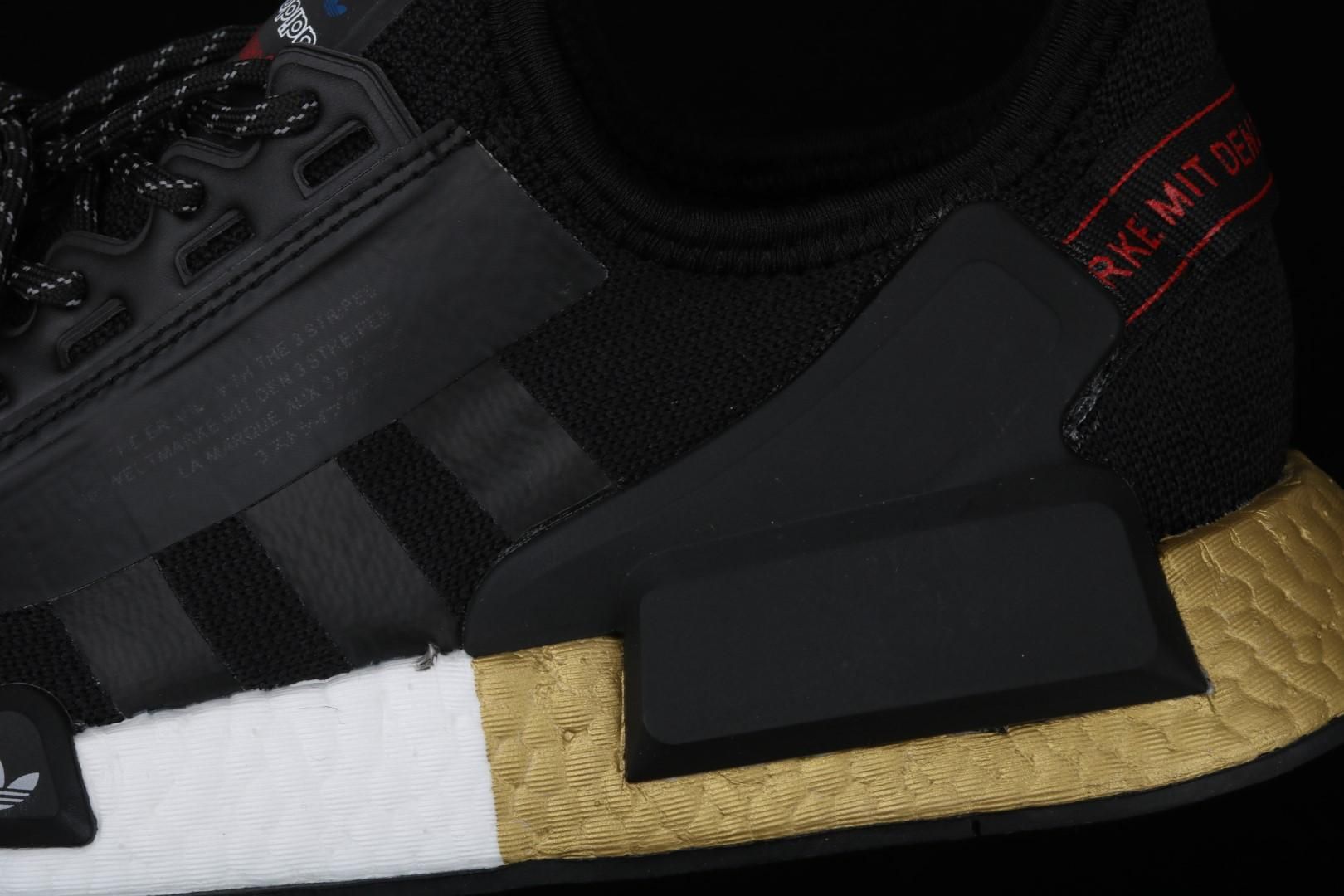 adidasUnisex NMD V2 - Core Black/Gold Metallic