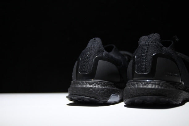 Ultra Boost Uncaged - Triple Black