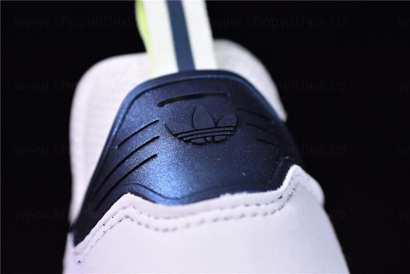 ZX 2K Boost - White Iridescent/Core Black