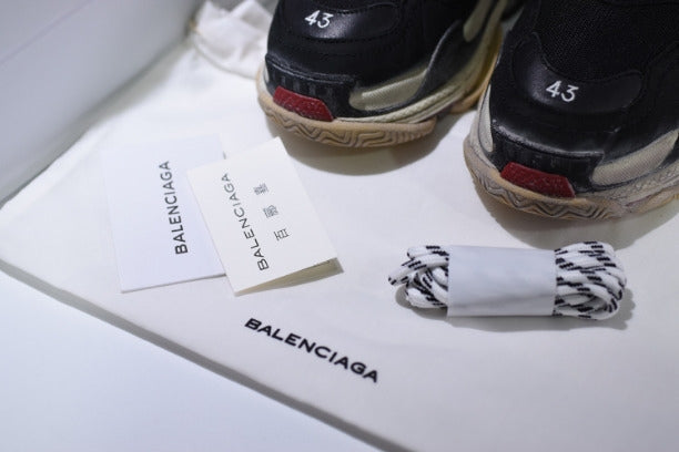 BalenciagaUnisex Triple S Mesh  Nubuck and Leather Sneakers - Black/Red