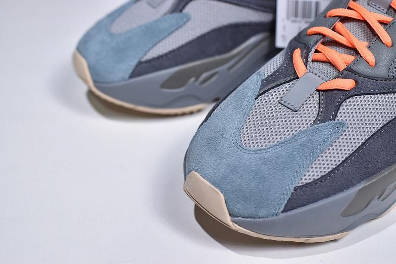 YEEZY Boost 700 -Teal Blue