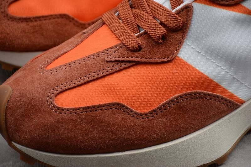 New Balance 327 - Orange