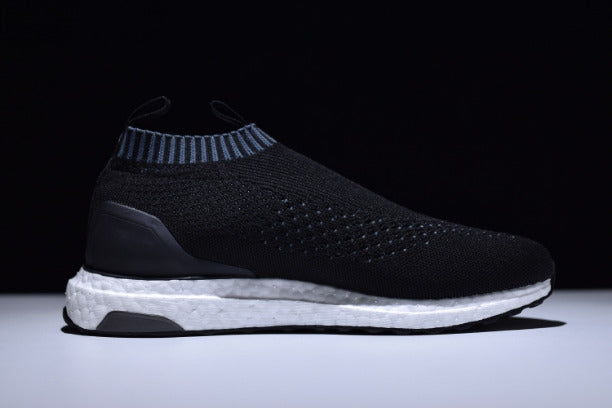 Training ACE 16+ Purecontrol ULTRABOOST - Black
